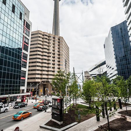 Skyline Suites - Walk To Mtcc, Acc, Rogers Centre & Entertainment District Toronto Zewnętrze zdjęcie