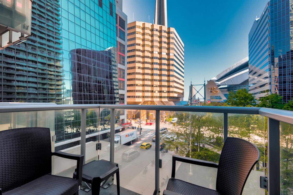 Skyline Suites - Walk To Mtcc, Acc, Rogers Centre & Entertainment District Toronto Zewnętrze zdjęcie