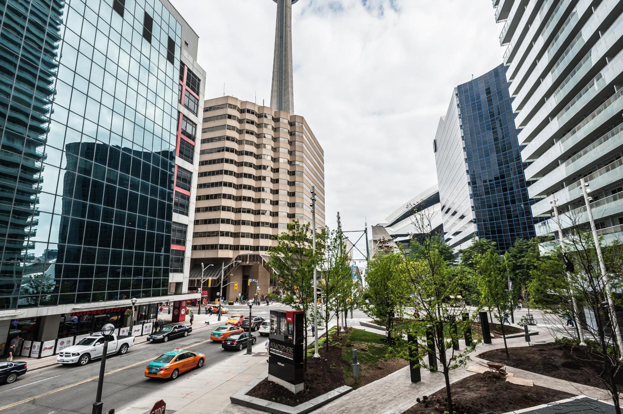 Skyline Suites - Walk To Mtcc, Acc, Rogers Centre & Entertainment District Toronto Zewnętrze zdjęcie